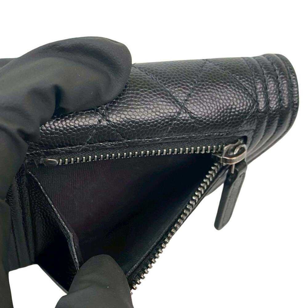 CHANEL Authentic Black Caviar Leather Logo Wallet - Picture 10 of 10